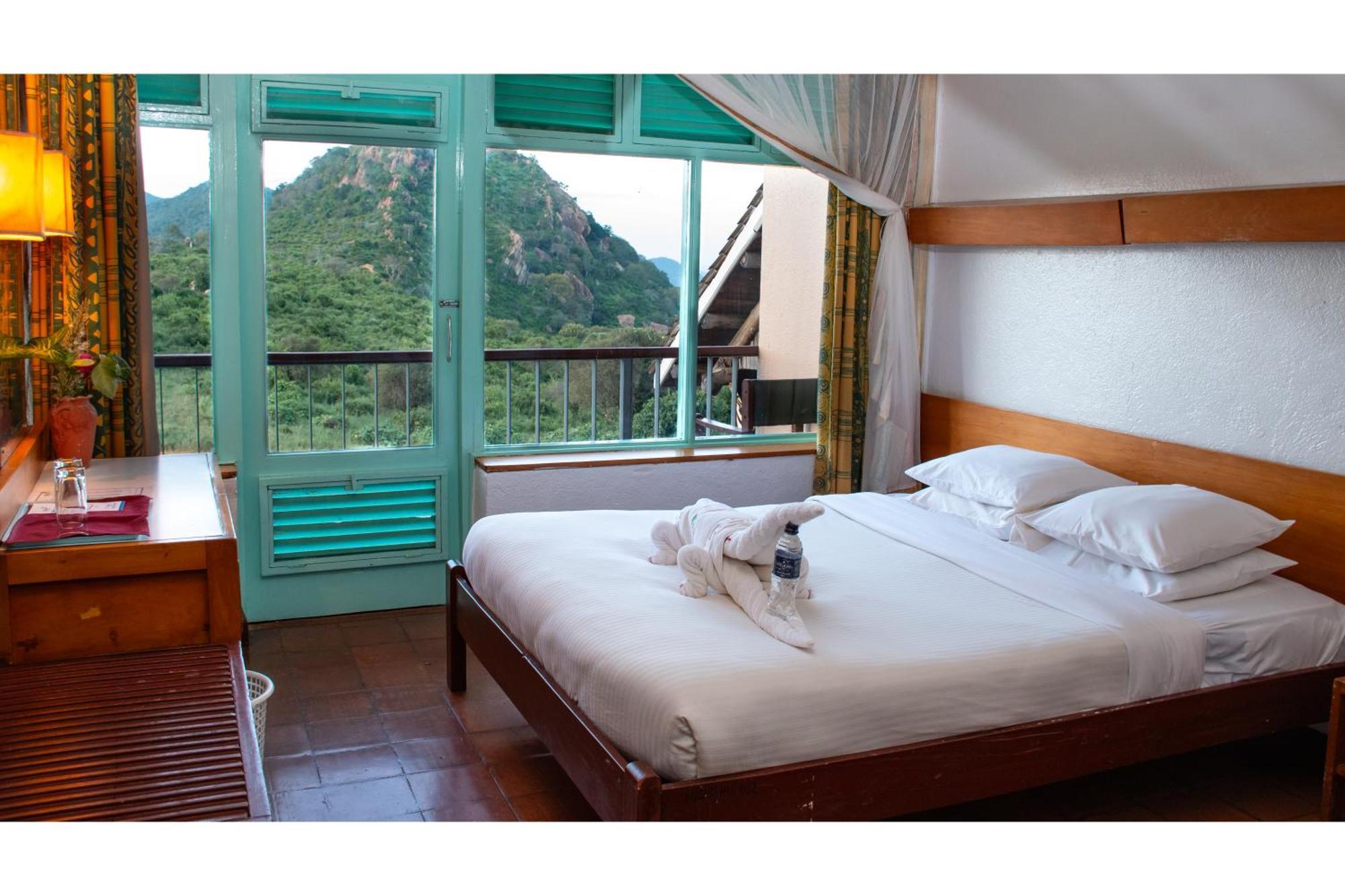 Ngulia Safari Lodge Ithumba 外观 照片