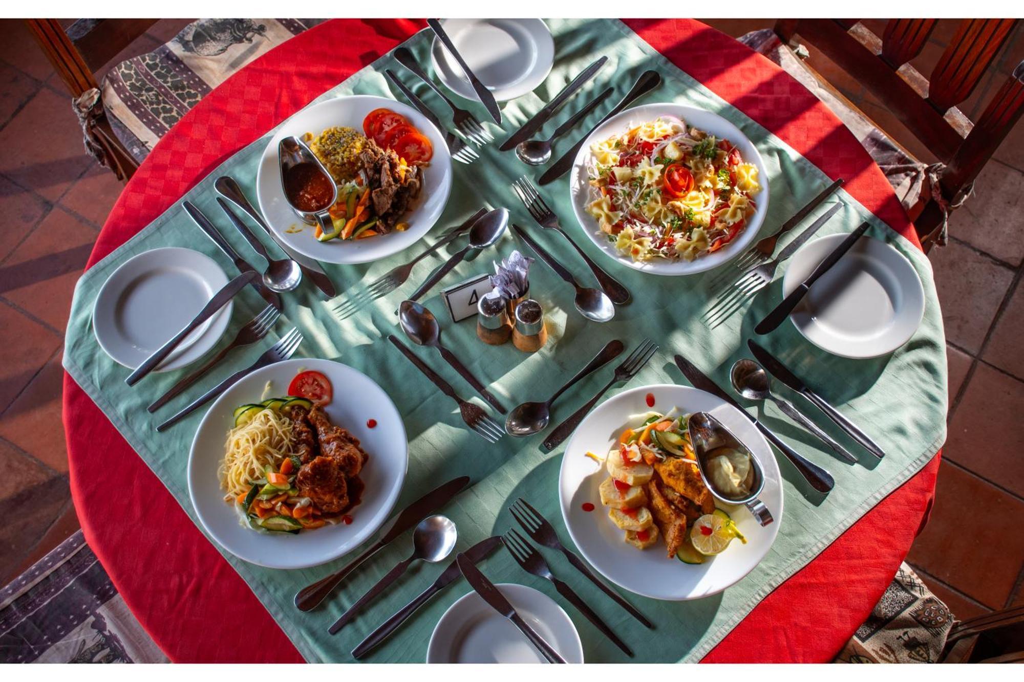 Ngulia Safari Lodge Ithumba 外观 照片